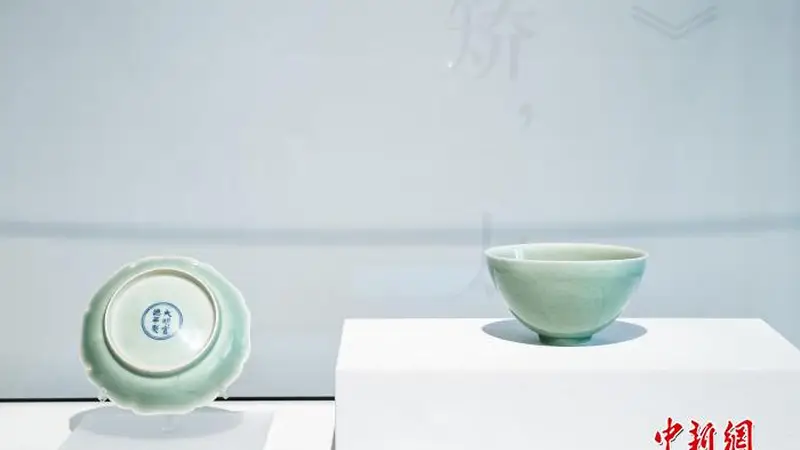 瓷韵流光，影动东西：外滩双展奏响美学交响
